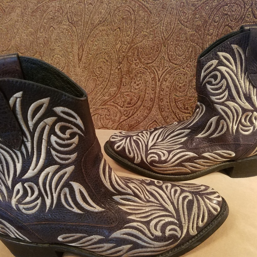 Dolce Vita Embroidered Cowboy Boots